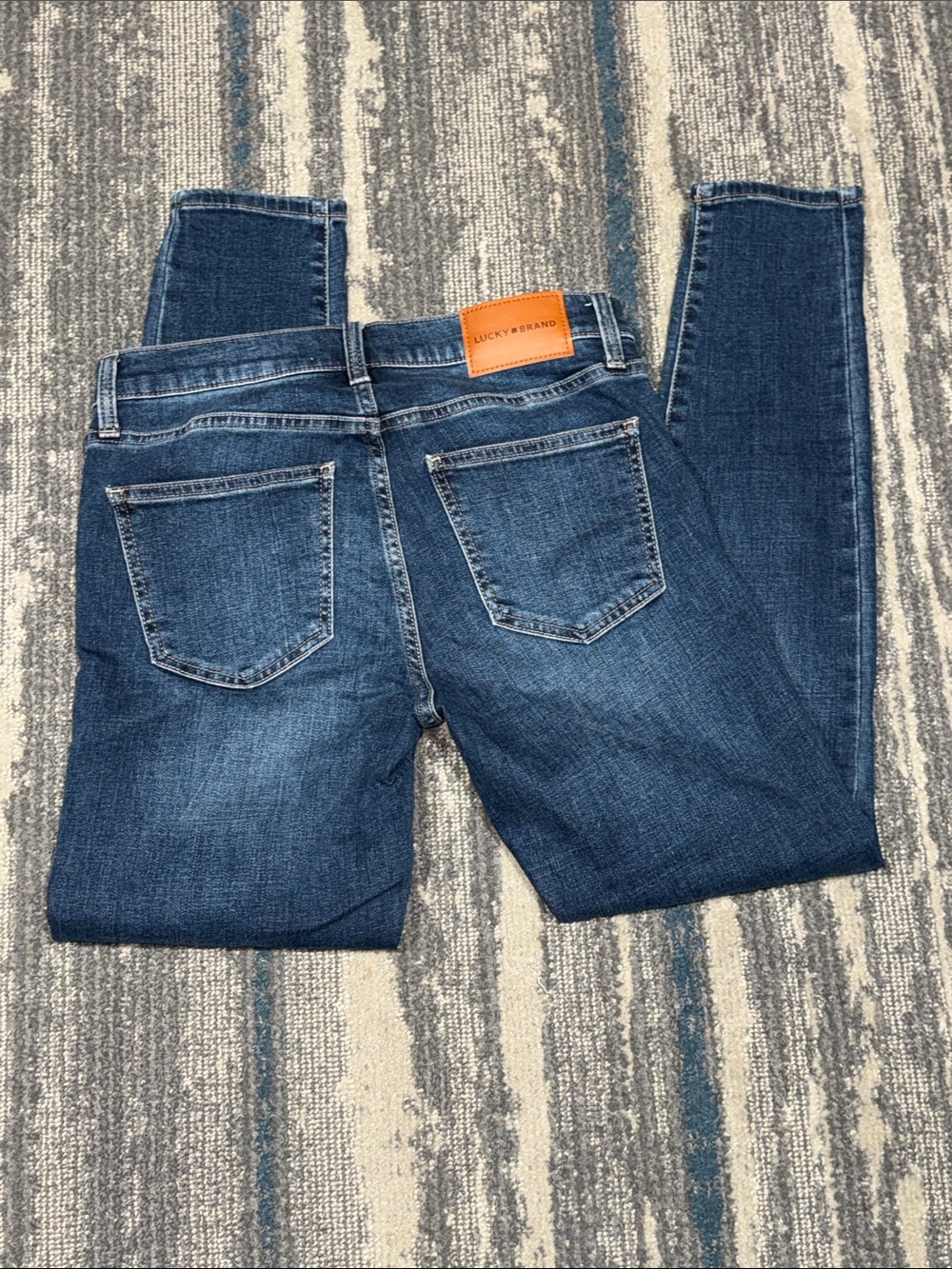 Size 8 / 29 Lucky Brand Ava Midrise Skinny Denim Jeans